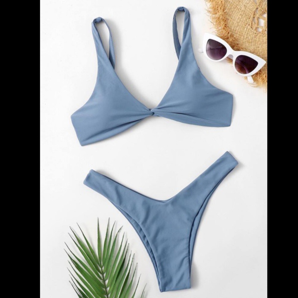 NWT Light Blue Front Twist High Cut Bikink